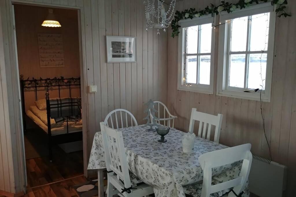 Cosy Cottage-Álfabakki-with hot tub Stori-Bakki Exterior foto